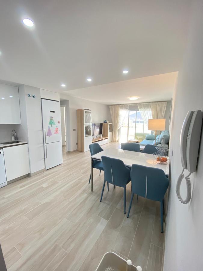 A Beautiful Apartment With A Beach View - La Tejita - El Medano エクステリア 写真