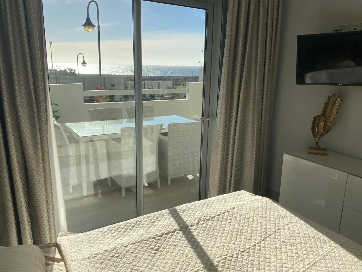 A Beautiful Apartment With A Beach View - La Tejita - El Medano エクステリア 写真