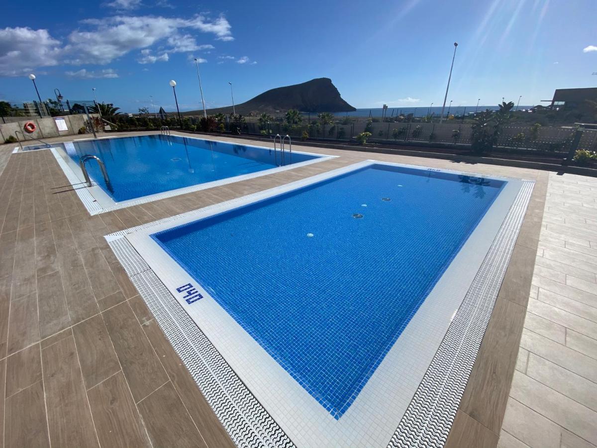 A Beautiful Apartment With A Beach View - La Tejita - El Medano エクステリア 写真