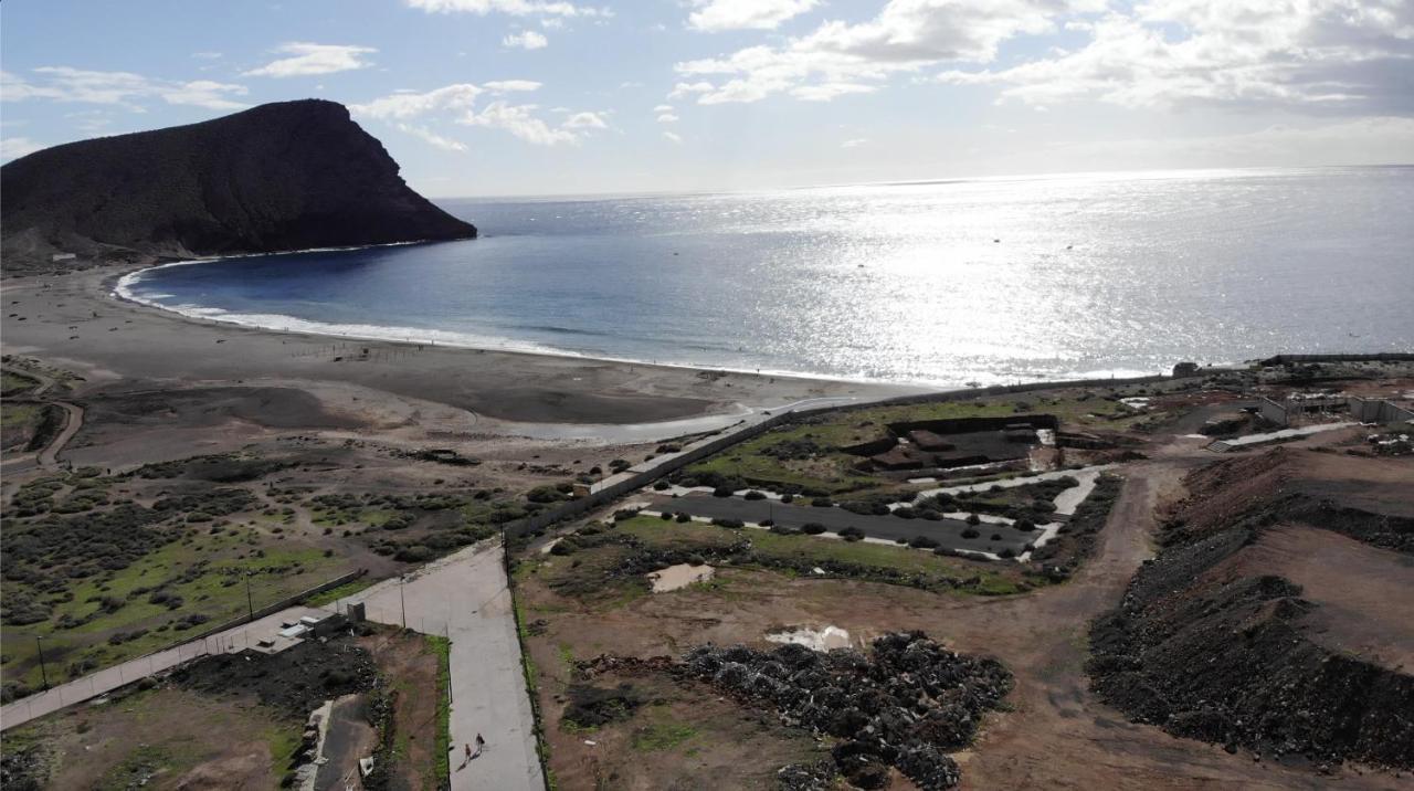 A Beautiful Apartment With A Beach View - La Tejita - El Medano エクステリア 写真